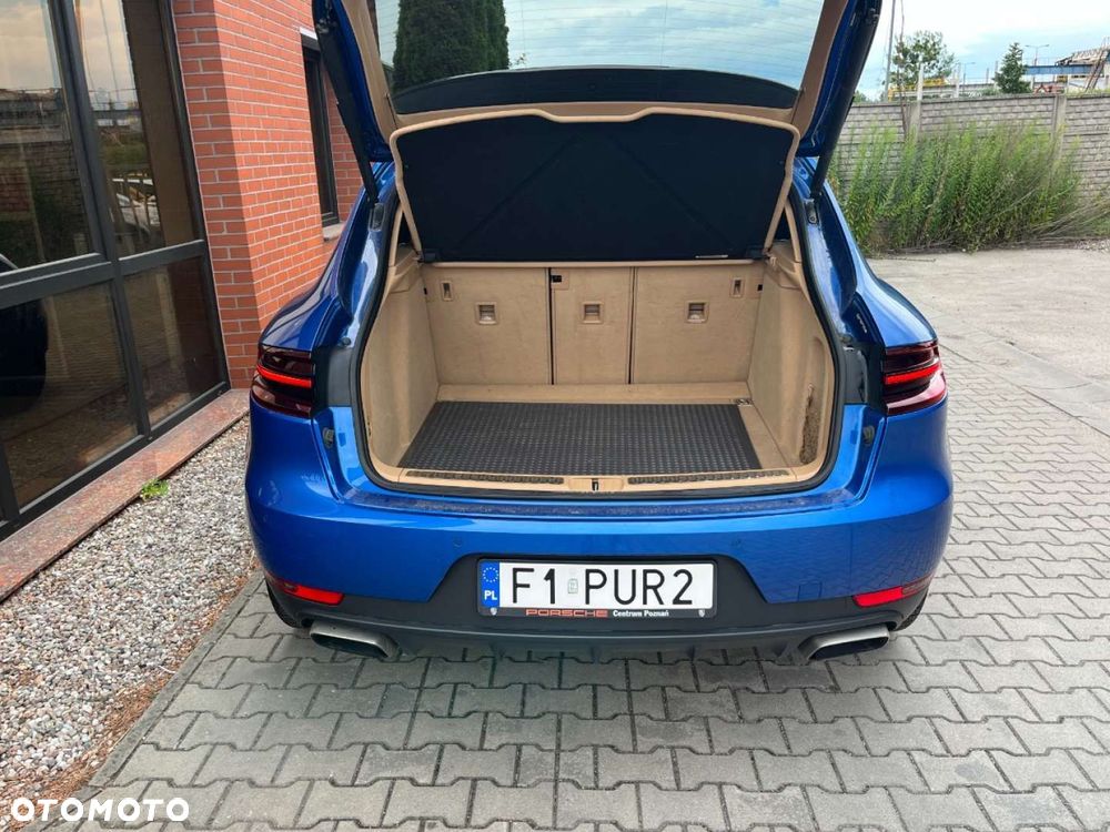 Porsche Macan - 32