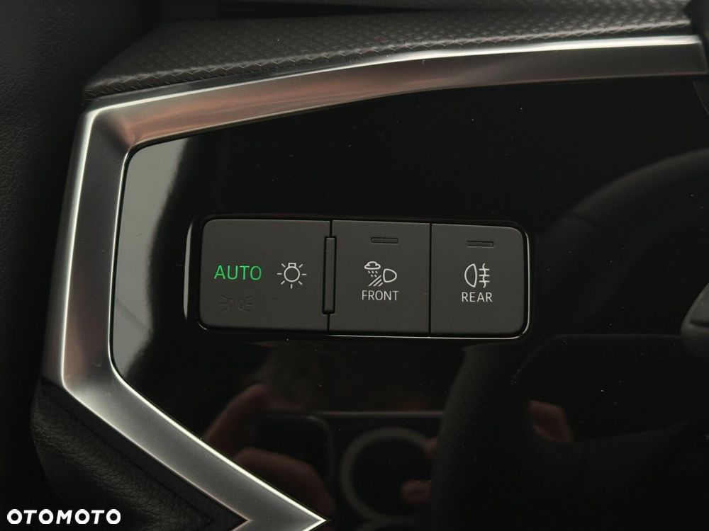 Audi Q3 40 TFSI Quattro S-Line S tronic - 23