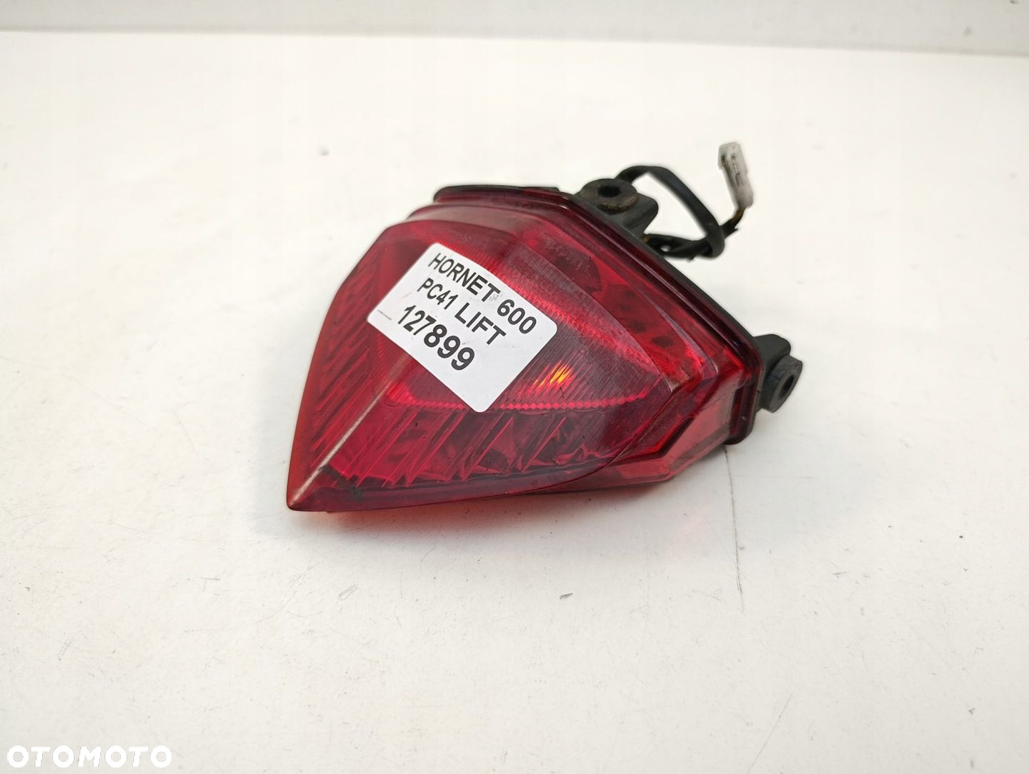 HONDA HORNET 600 PC41 LIFT LAMPA TYLNA TYŁ - 3