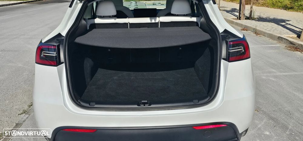 Tesla Model Y Long Range Tração Integral - 22