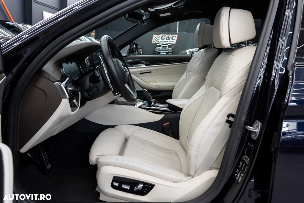 BMW M5 M550i xDrive AT - 14