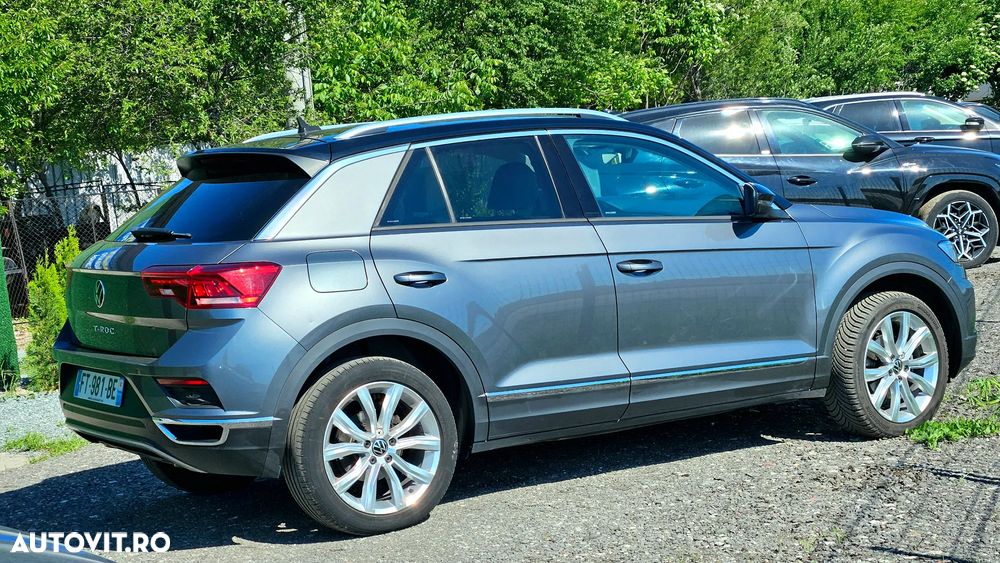 Volkswagen T-Roc - 15