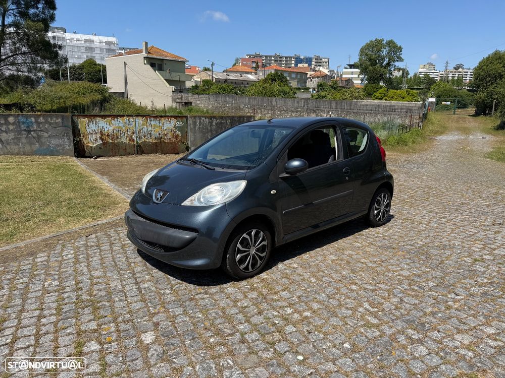 Peugeot 107 - 1