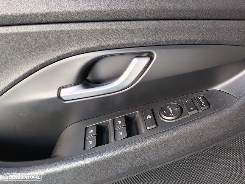 Hyundai i30 1.0 T-GDI Style Plus - 12