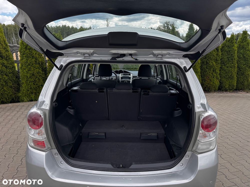 Toyota Verso 1.6 D-4D 5-Sitzer Start/Stop Edition S+ - 32