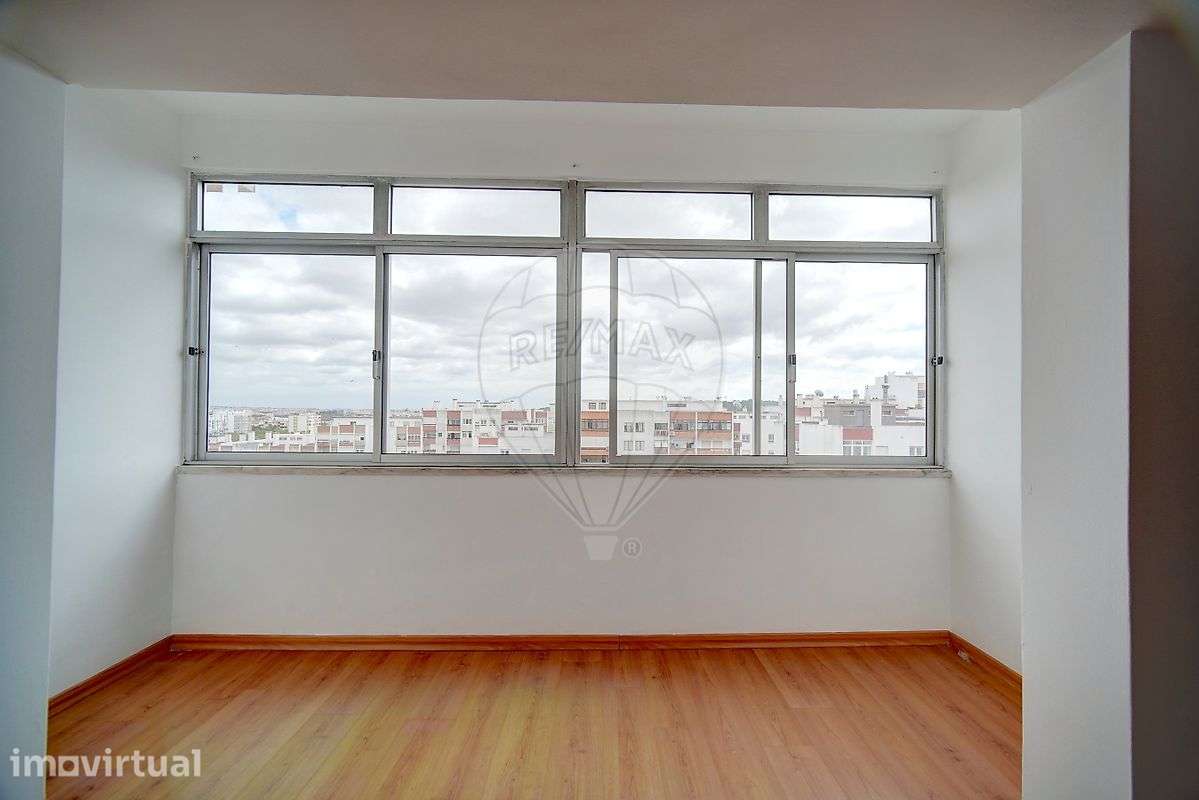 Apartamento T2 para arrendamento - Grande imagem: 2/30
