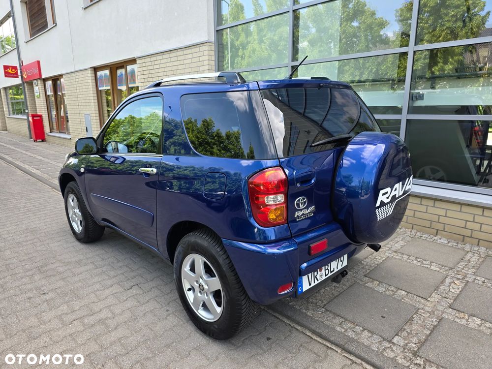 Toyota RAV4 - 5