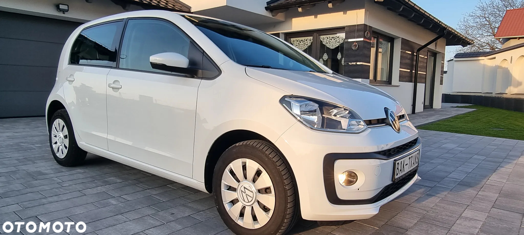 Volkswagen up! 1.0 United - 25