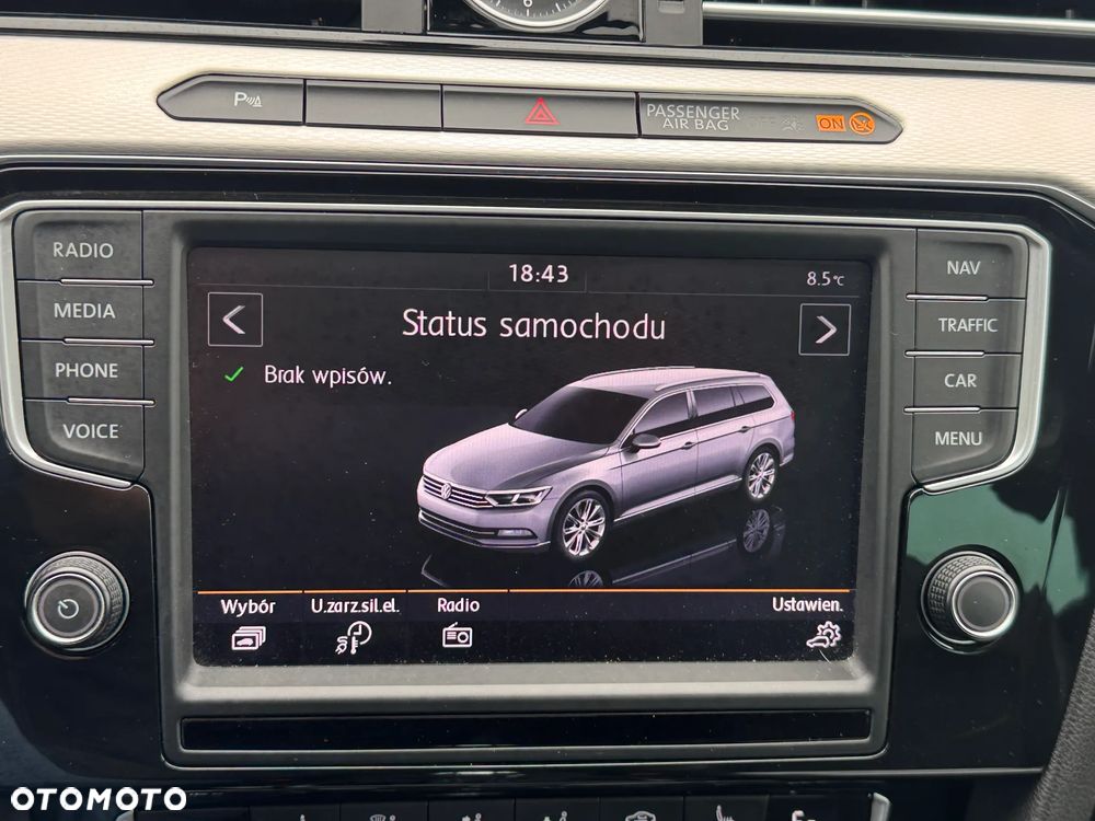 Volkswagen Passat ver-1-4-tsi-plug--in-hybrid-gte-dsg - 19