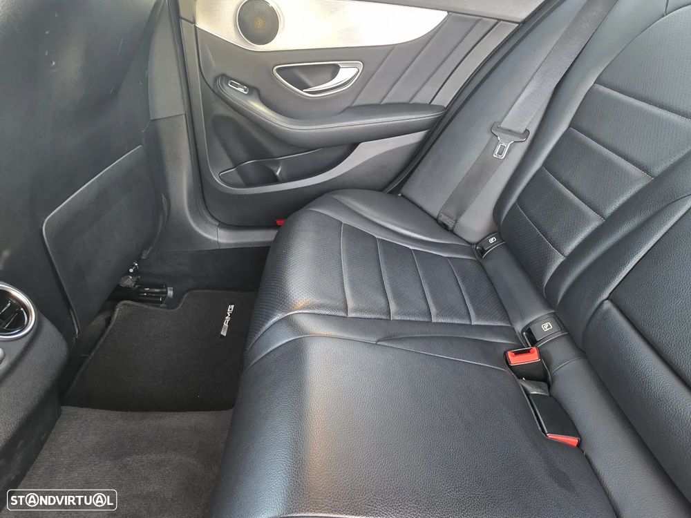 Mercedes-Benz C 220 d Station 9G-TRONIC AMG Line - 11