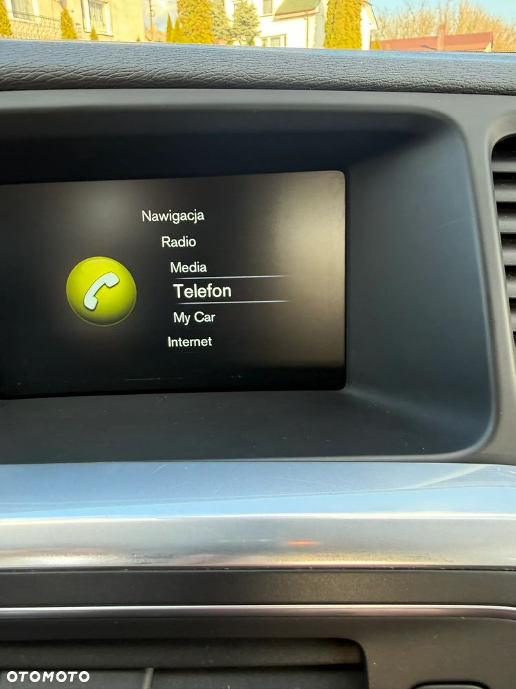 Volvo V60 Cross Country D4 Drive-E Momentum - 19