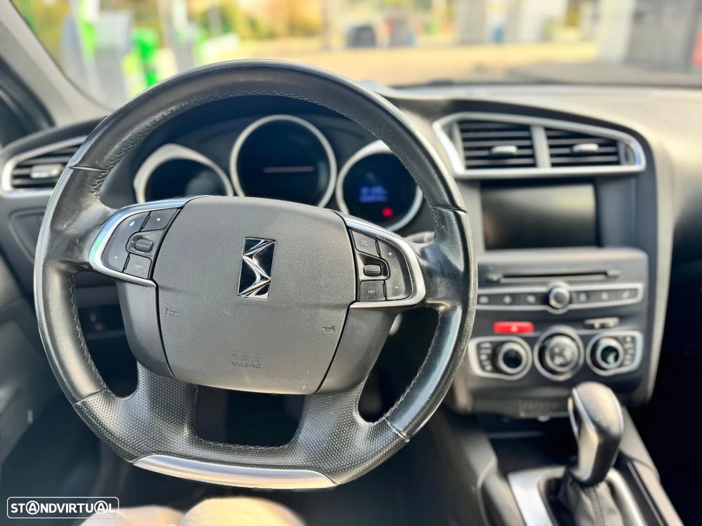 DS DS4 1.6 BlueHDi So Chic EAT6 - 12