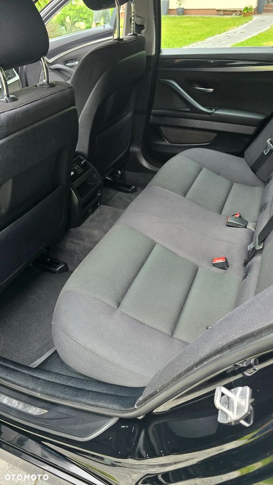 BMW Seria 5 520d - 9
