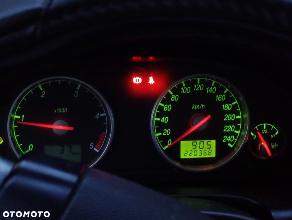 Ford Mondeo - 7
