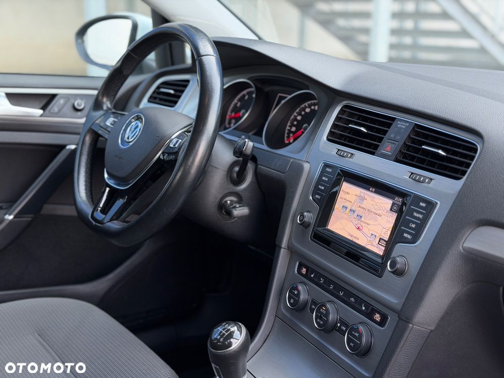 Volkswagen Golf 1.4 TSI (BlueMotion Technology) Comfortline - 29