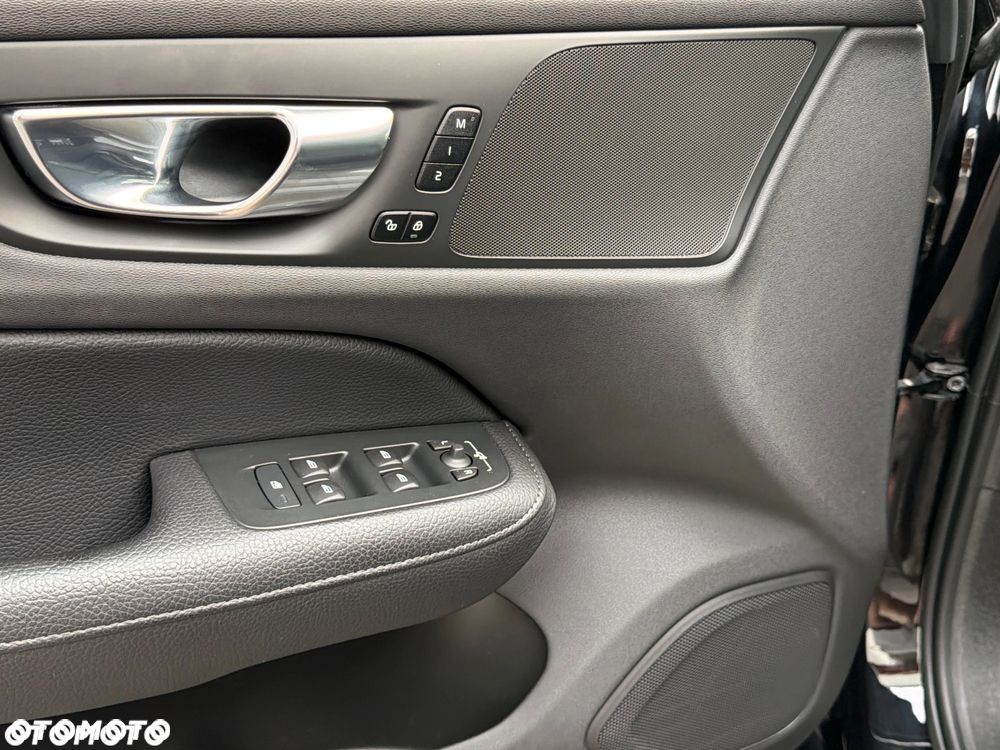Volvo S60 T8 Twin Engine AWD Geartronic Inscription - 7