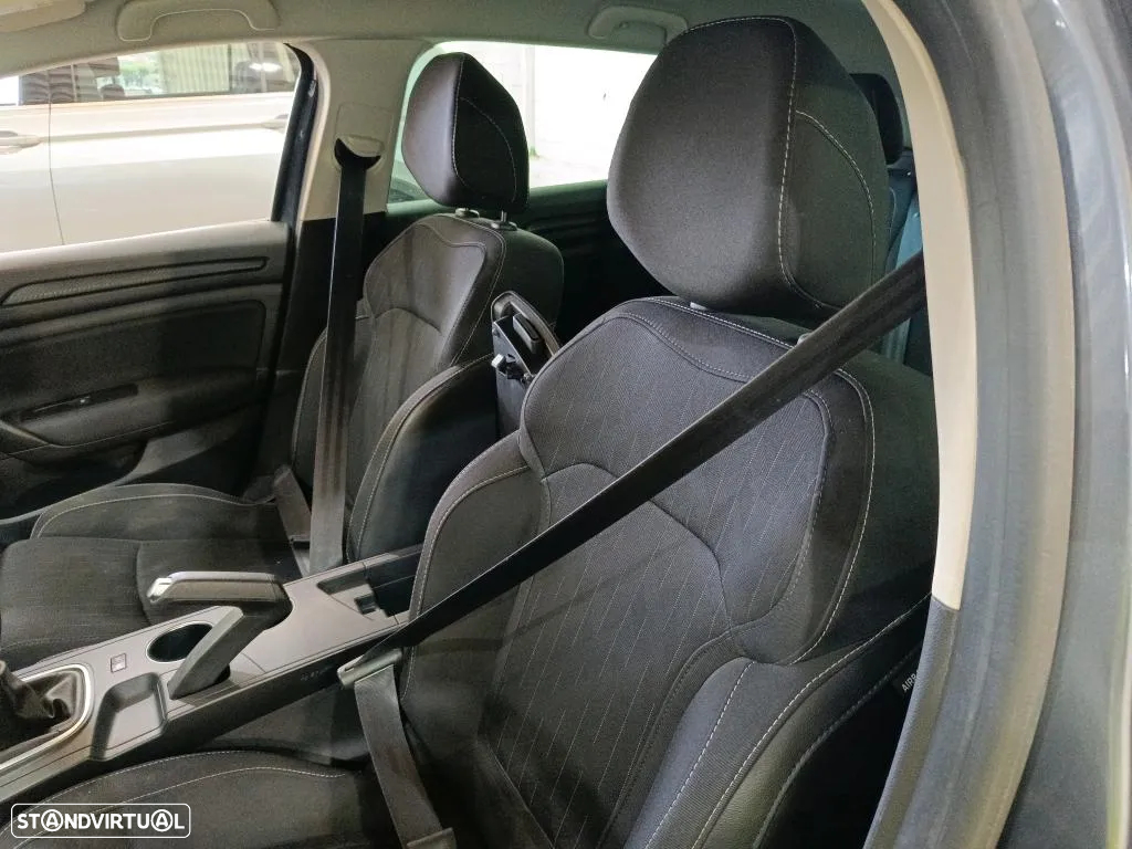 Renault Mégane Sport Tourer 1.3 TCe Limited - 7