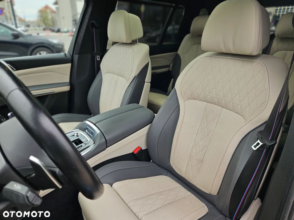 BMW X7 xDrive40d mHEV sport - 25