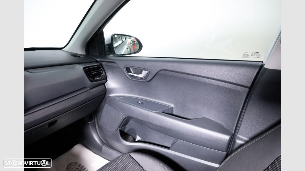 Kia Stonic 1.0 T-GDI Drive - 16