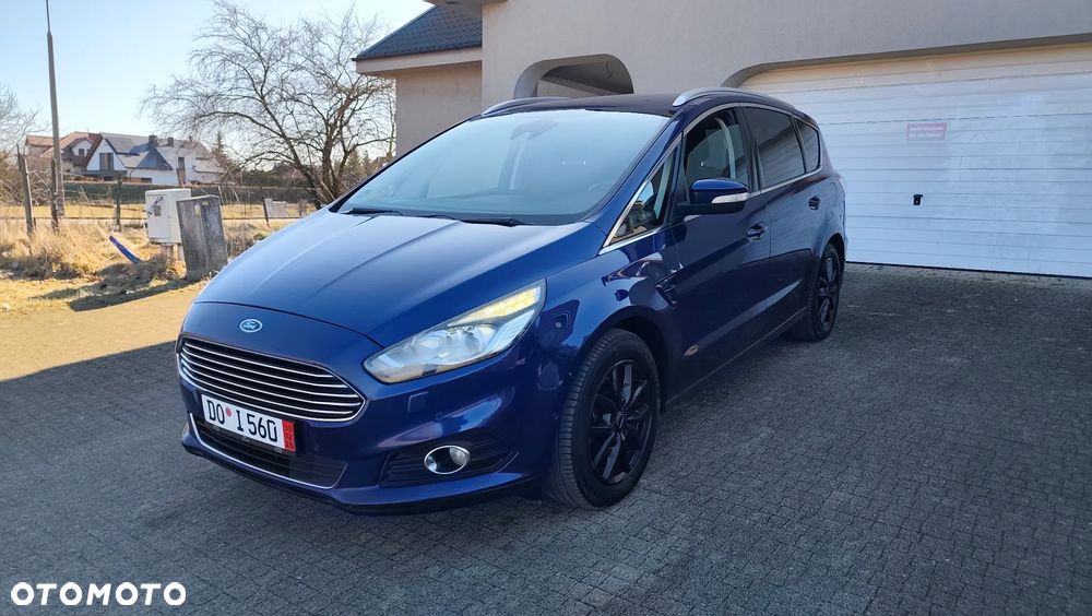 Ford S-Max 2.0 TDCi DPF Champions Edition - 34