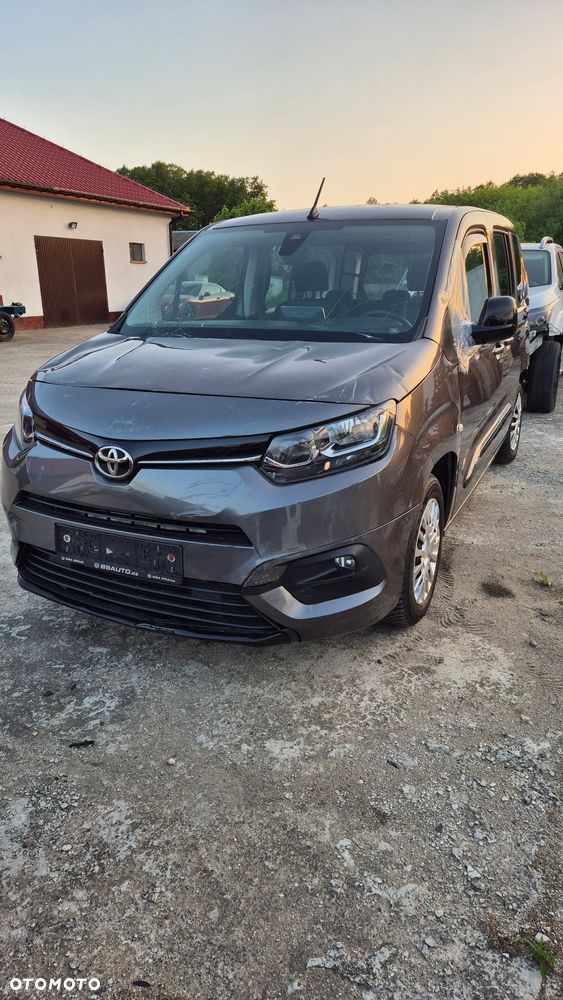 Toyota Proace City 1.2 D-4T Long 2,3t Active (bryg.) - 7