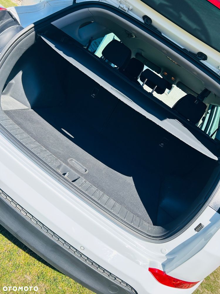 Hyundai Tucson 1.6 GDI BlueDrive Comfort 2WD - 5