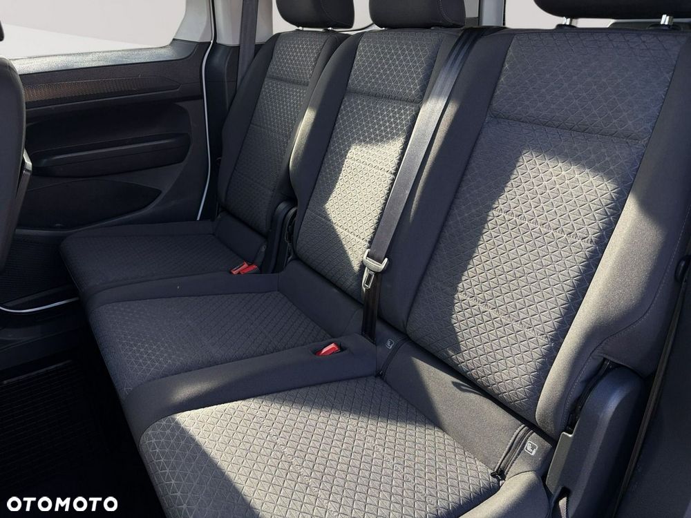 Ford Tourneo Connect 2.0 EcoBlue Titanium - 25