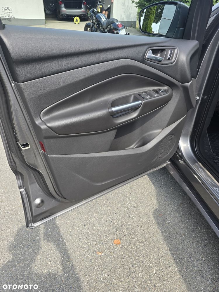 Ford Kuga 2.0 TDCi 4WD Titanium Plus - 7