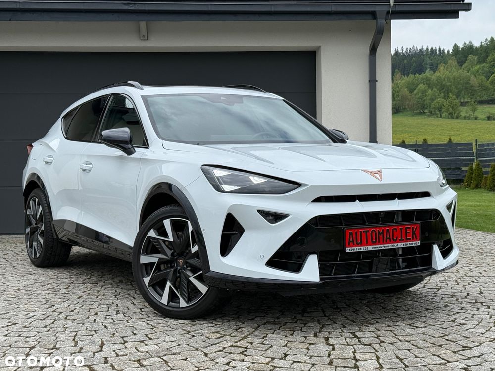 Cupra Formentor 2.0 TSI 4Drive DSG VZ Black Edition - 1