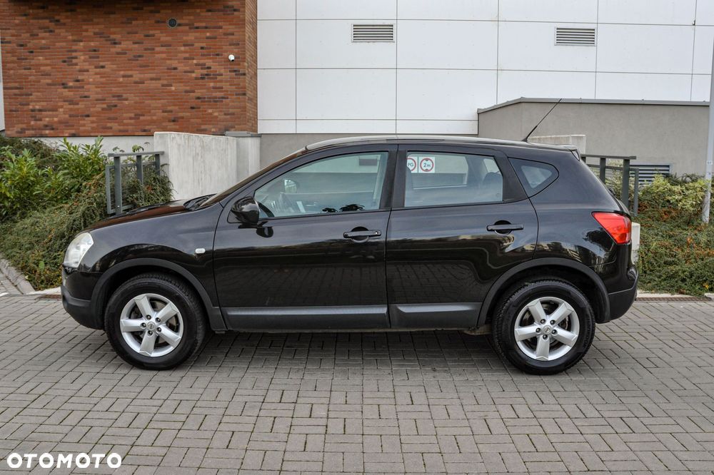 Nissan Qashqai - 2