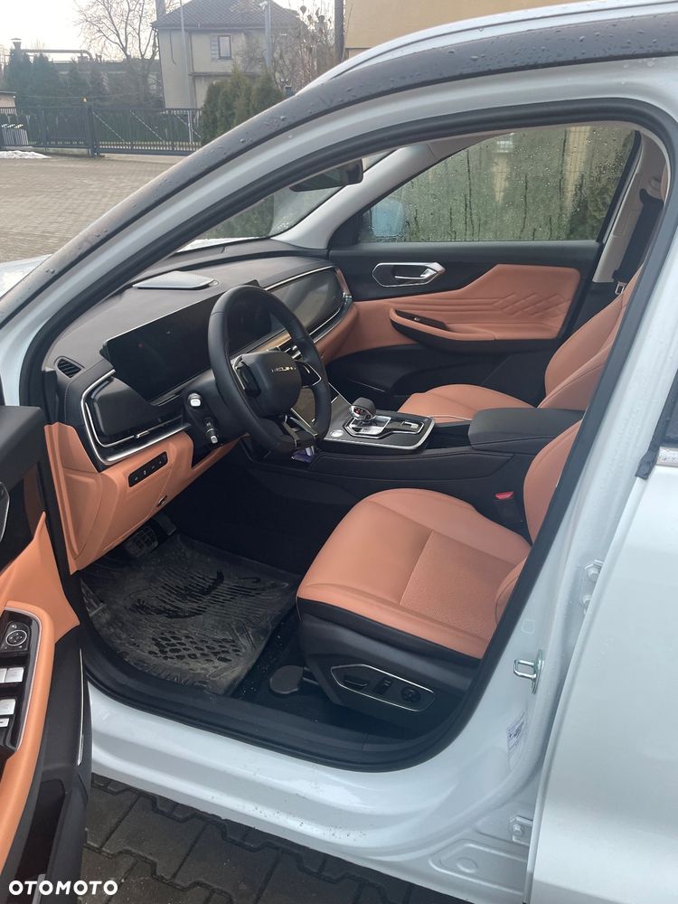 BAIC 7 1.5T Luxury Plus DCT - 2