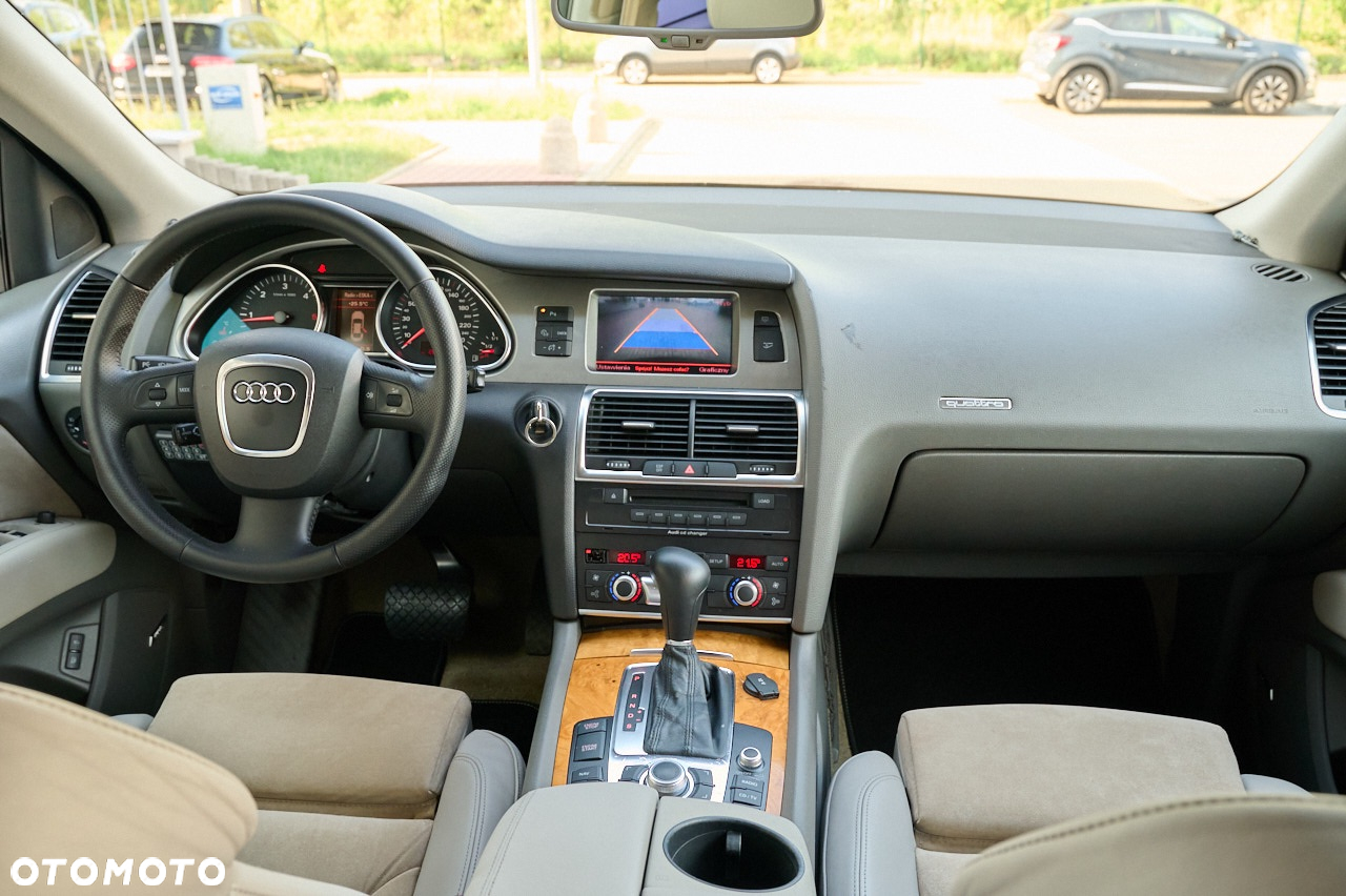 Audi Q7 3.0 TDI Quattro Tiptronic - 29