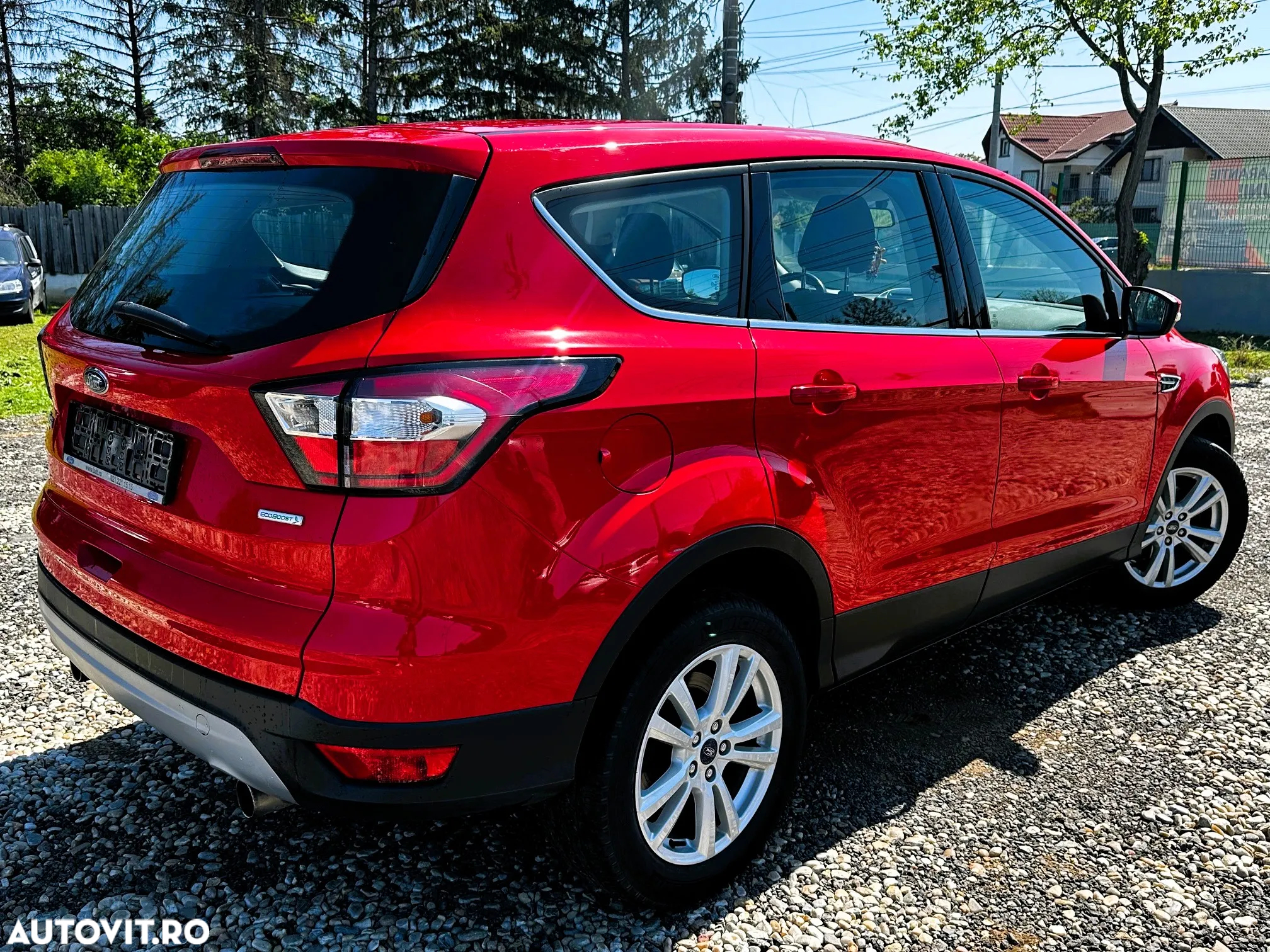 Ford Kuga 1.5 EcoBoost 2WD Trend - 2