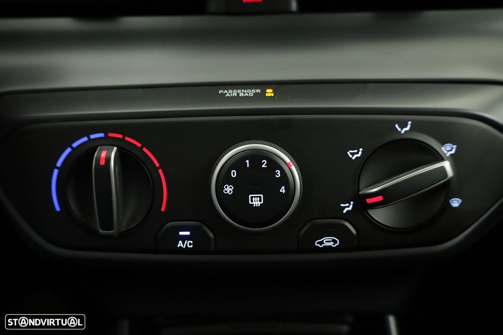 Hyundai i20 1.0 T-GDI Style DCT - 11