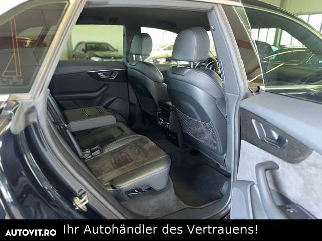 Audi Q8 - 14