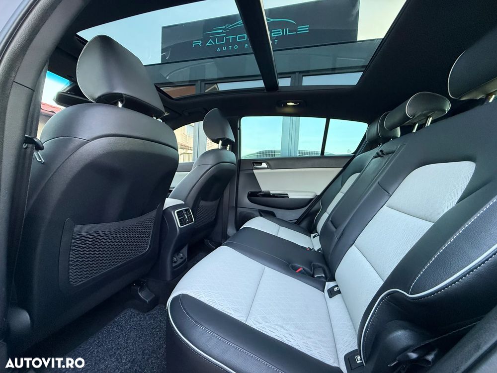 Kia Sportage 2,0 CRDI AWD Aut. GT Line - 11