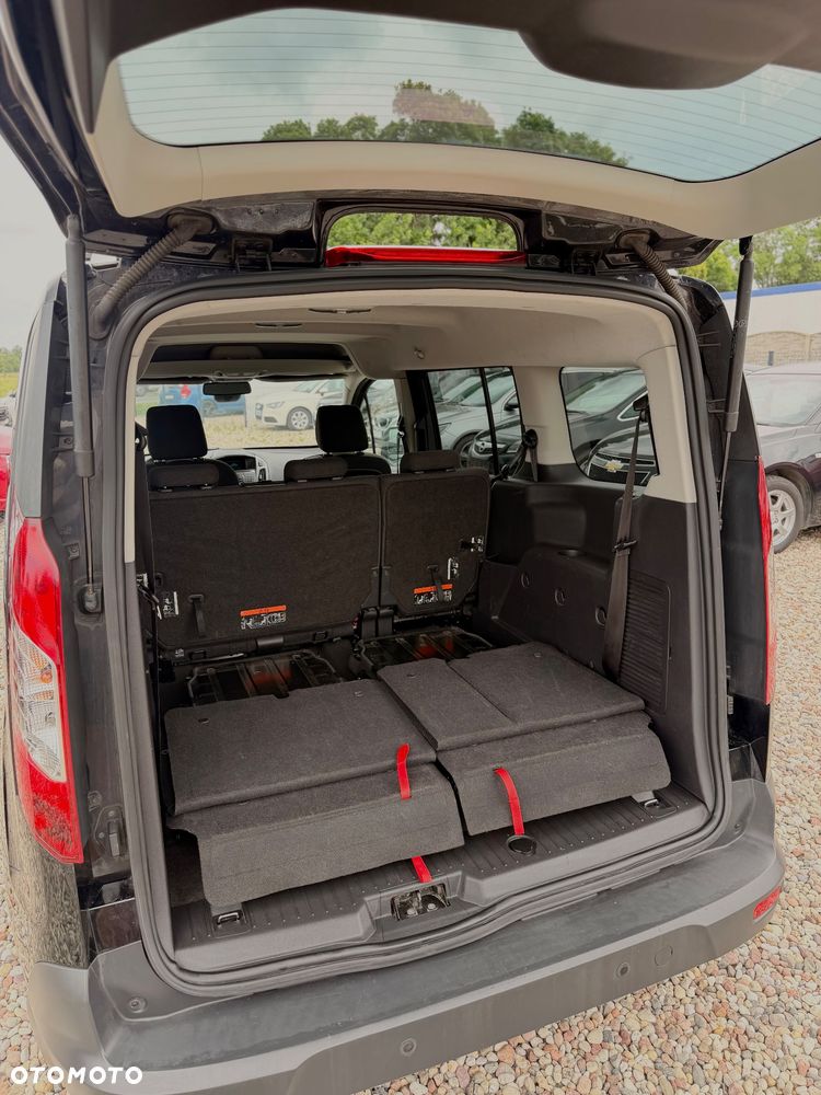 Ford Tourneo Connect - 10