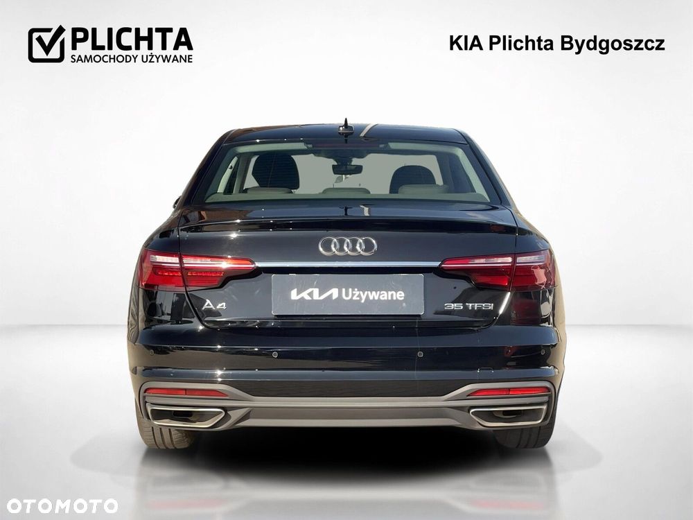 Audi A4 Limousine - 4