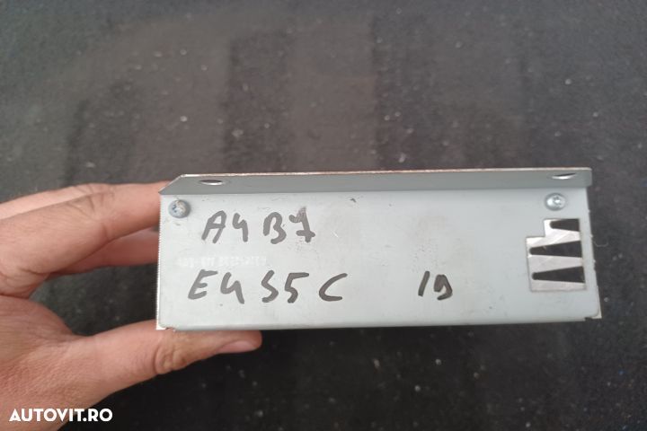 Amplificator audio 8E9035223D 8E9035223D Audi A4 B7 [2004 - 2008] Ava - 2