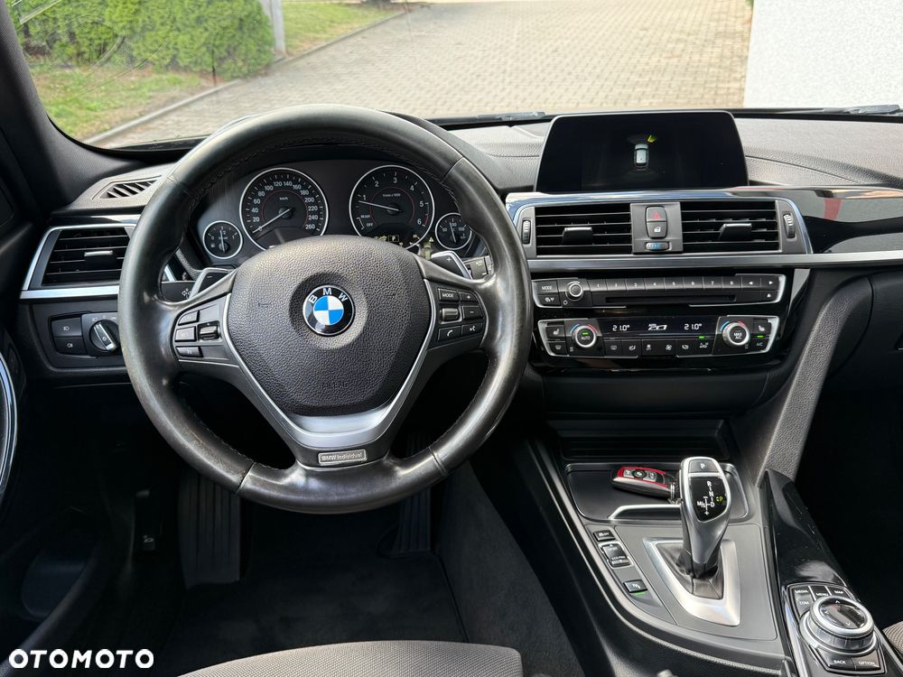 BMW Seria 3 325d Sport Line Shadow - 19