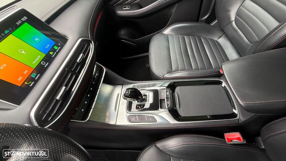 MG EHS 1.5 T-GDI Plug-in Hybrid Luxury - 22