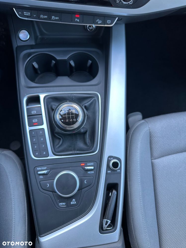 Audi A4 Allroad 2.0 TDI Quattro - 13