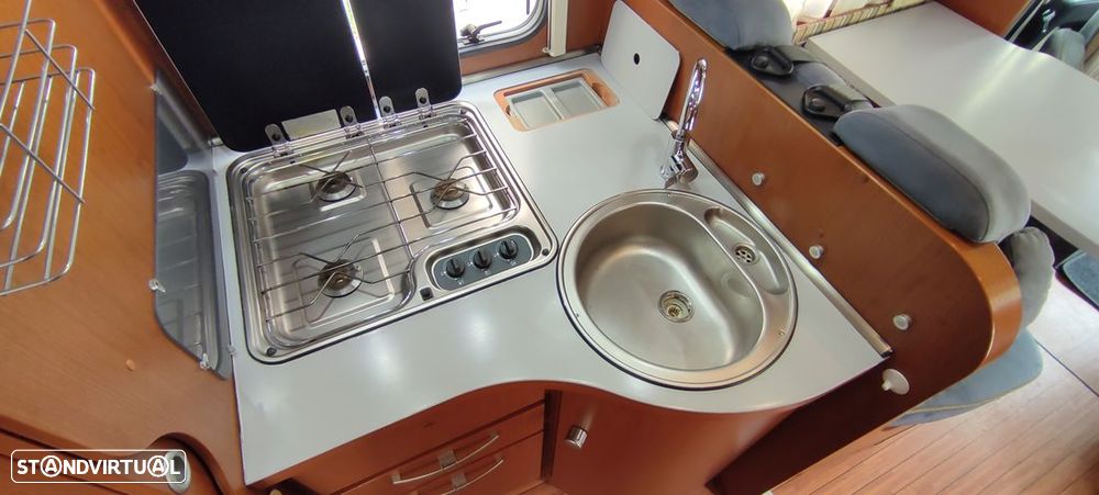 Hymer Car 697 (Cama central - Viesa) - 11