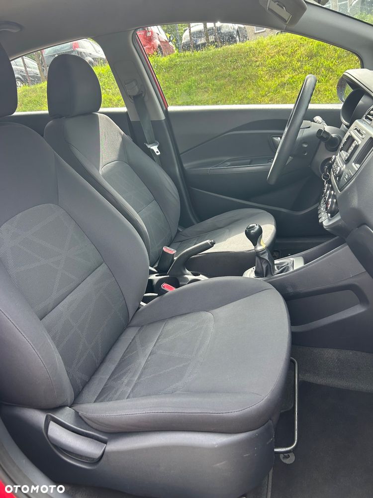 Kia Rio 1.2 M - 8