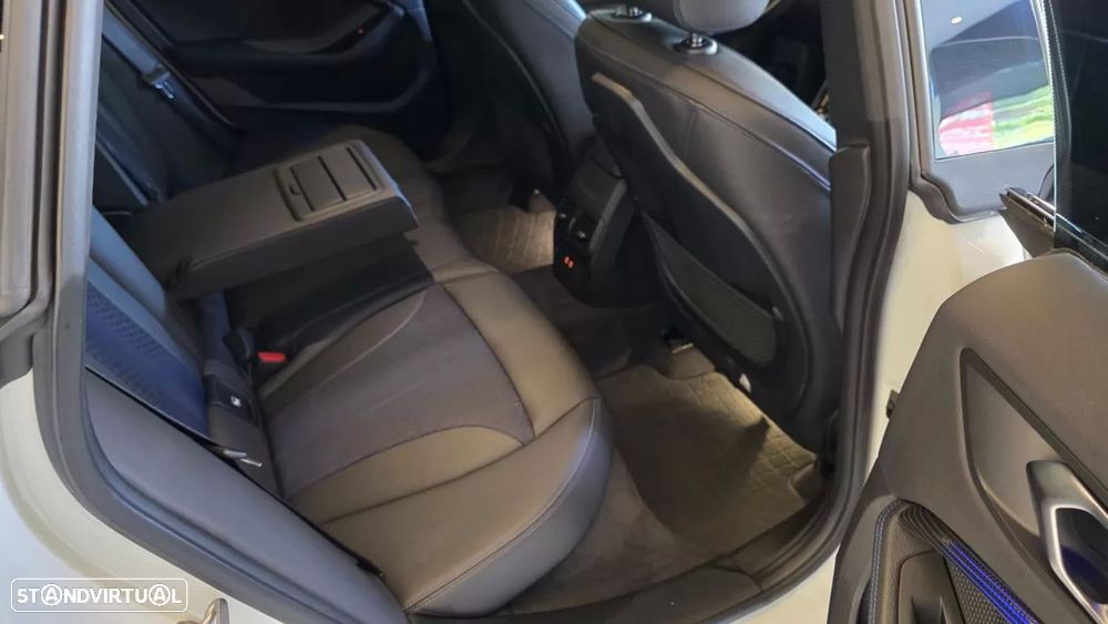 BMW 218 Gran Coupé d Pack Desportivo M - 50