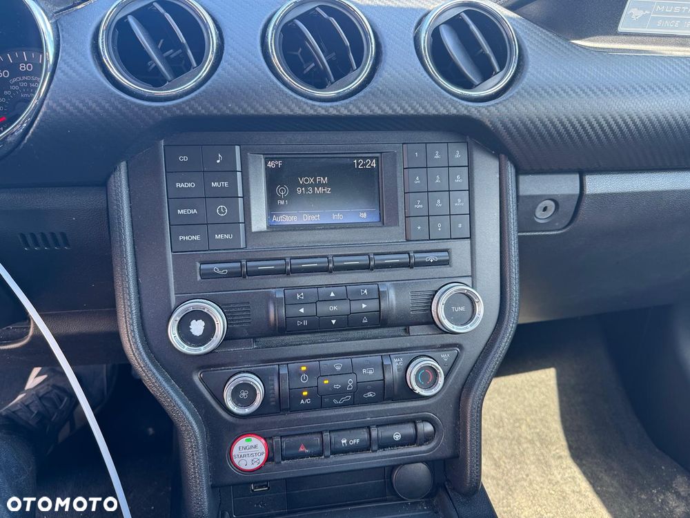 Ford Mustang 3.7 V6 - 13