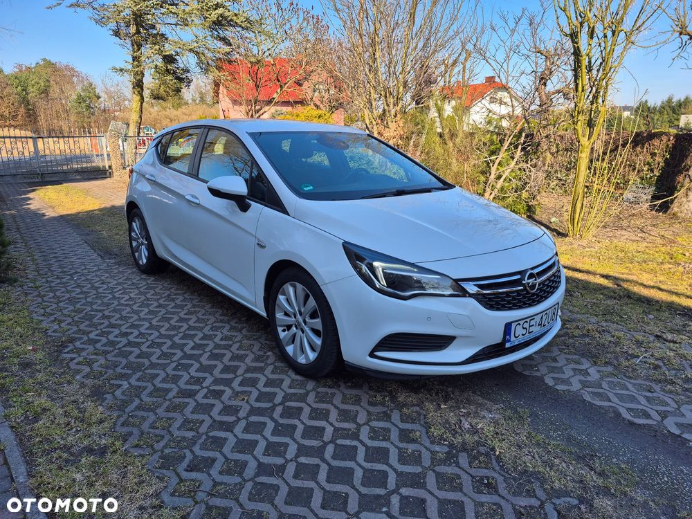 Opel Astra 1.6 D (CDTI) Edition - 1