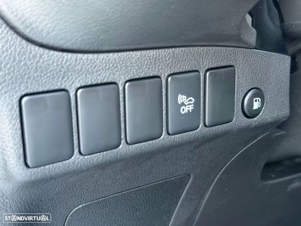 Mitsubishi Outlander 2.4 Instyle - 30