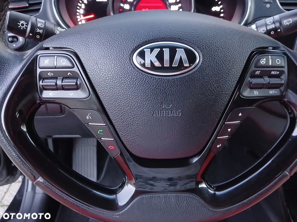Kia Ceed 1.6 GDI Platinum Edition - 26