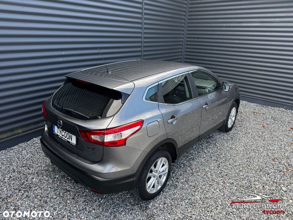 Nissan Qashqai - 4
